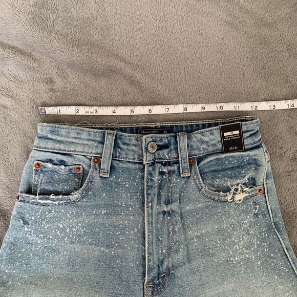Abercrombie & Fitch jeans NWT, 25 short - Picture 5 of 6